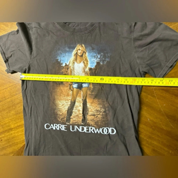 2016 CARRIE UNDERWOOD "The Storyteller" Concert Tour Brown Size Medium - Picture 4 of 6